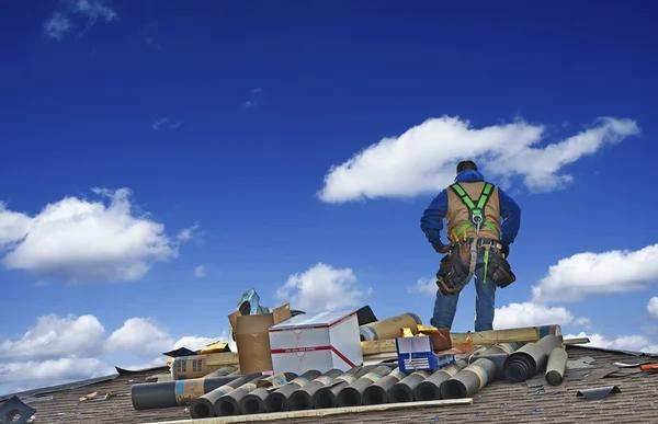 Get the Job Done Right with a Louisville Roofing Contractor